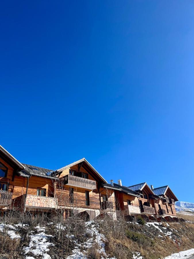 Chalet Vars 8 A 10 Personnes, Proche Des Pistes Bagian luar foto