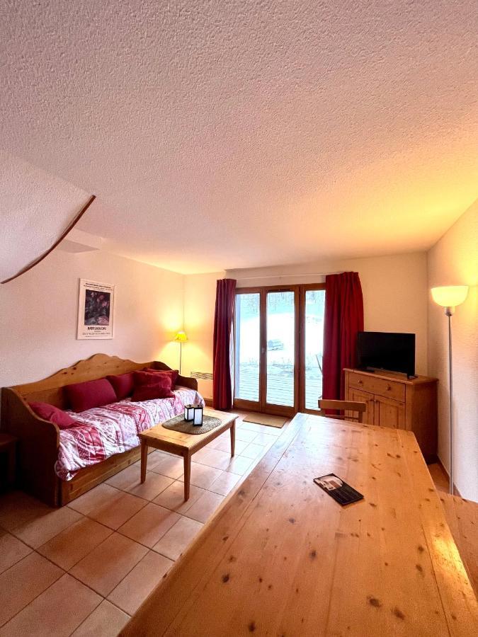 Chalet Vars 8 A 10 Personnes, Proche Des Pistes Bagian luar foto